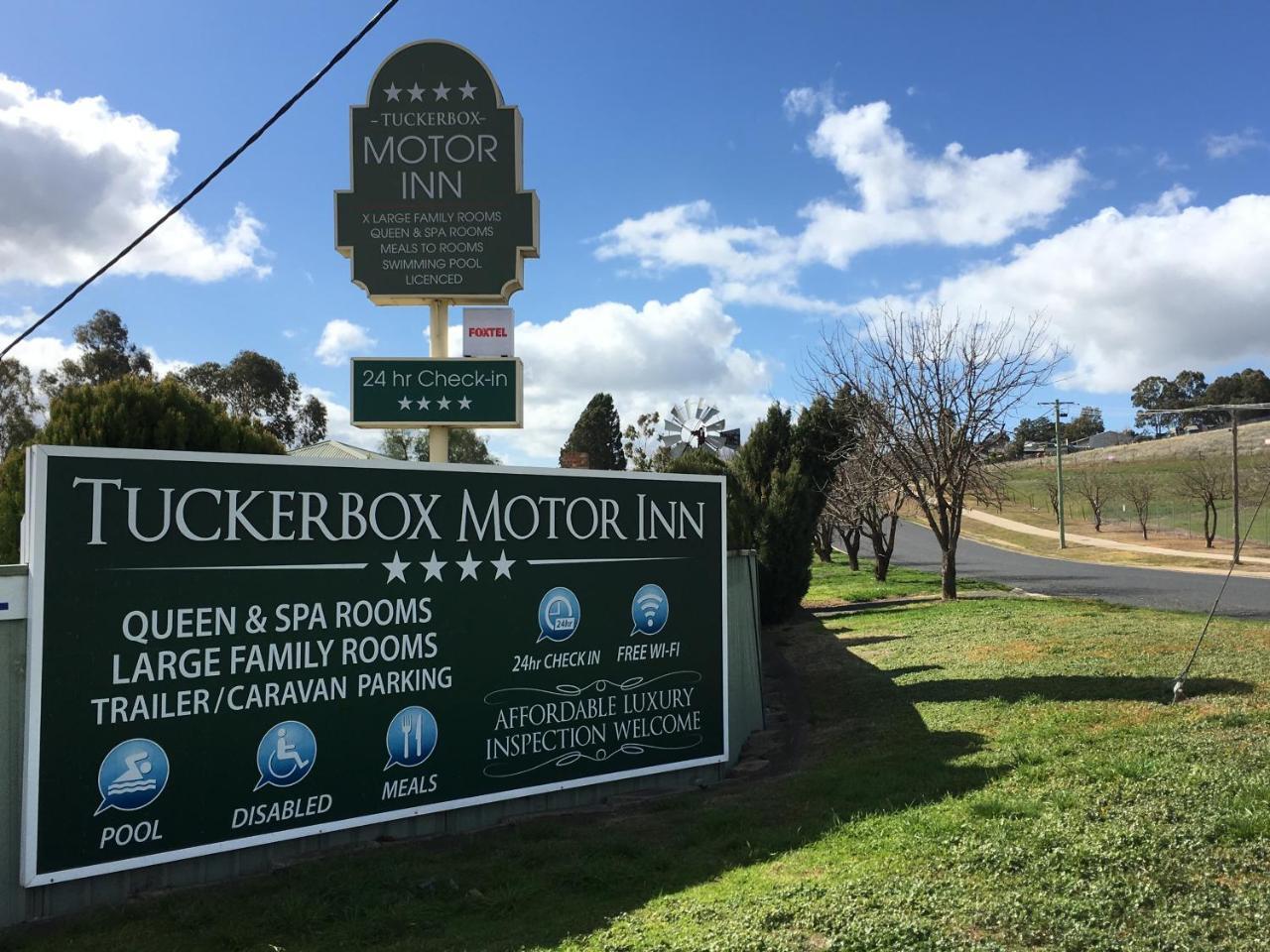 Tuckerbox Motor Inn กันดาไก ภายนอก รูปภาพ